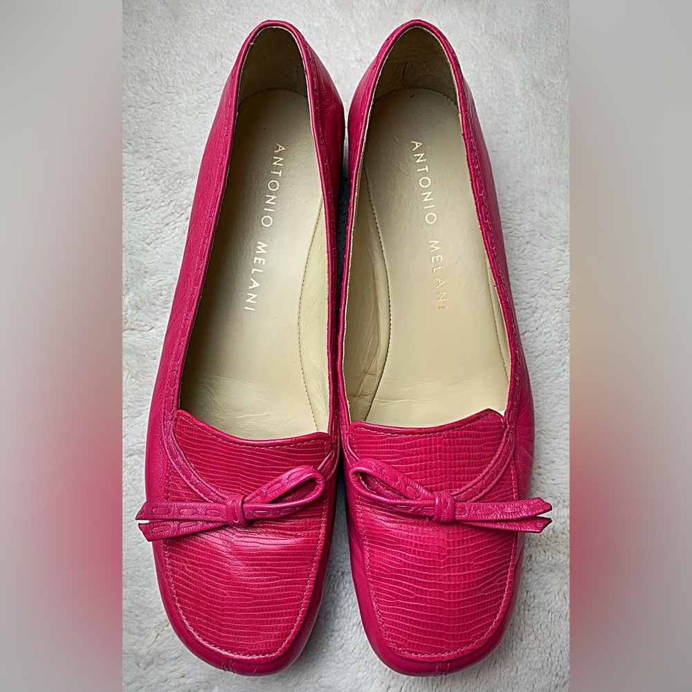 Vintage Antonio Melani leather loafers, dark pink, size 8.5.